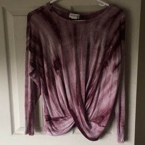 Long sleeve top